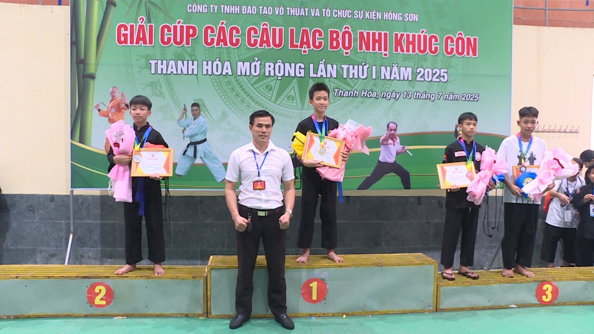 Anh-tin-bai